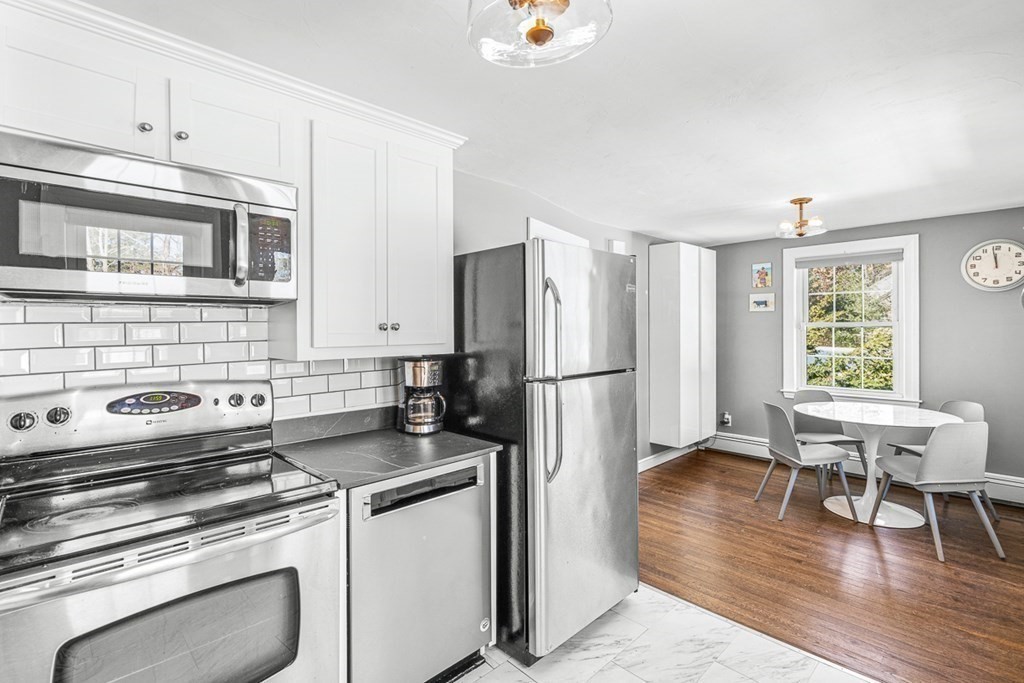 26 Stonebrook Road Sudbury, MA 01776 - Photo 7 of 20