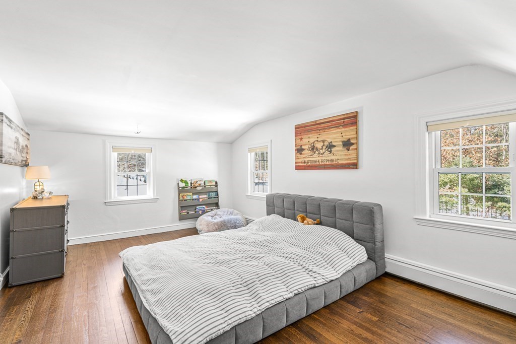 26 Stonebrook Road Sudbury, MA 01776 - Photo 8 of 20