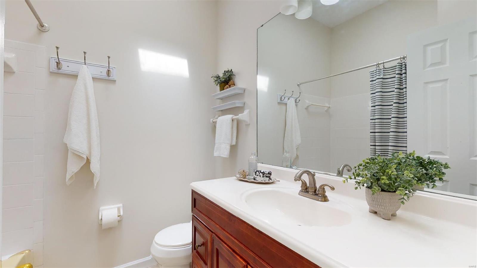 2321 Rutger Street, Unit E St. Louis, MO 63104 - Photo 18 of 35 Gallery Image 18