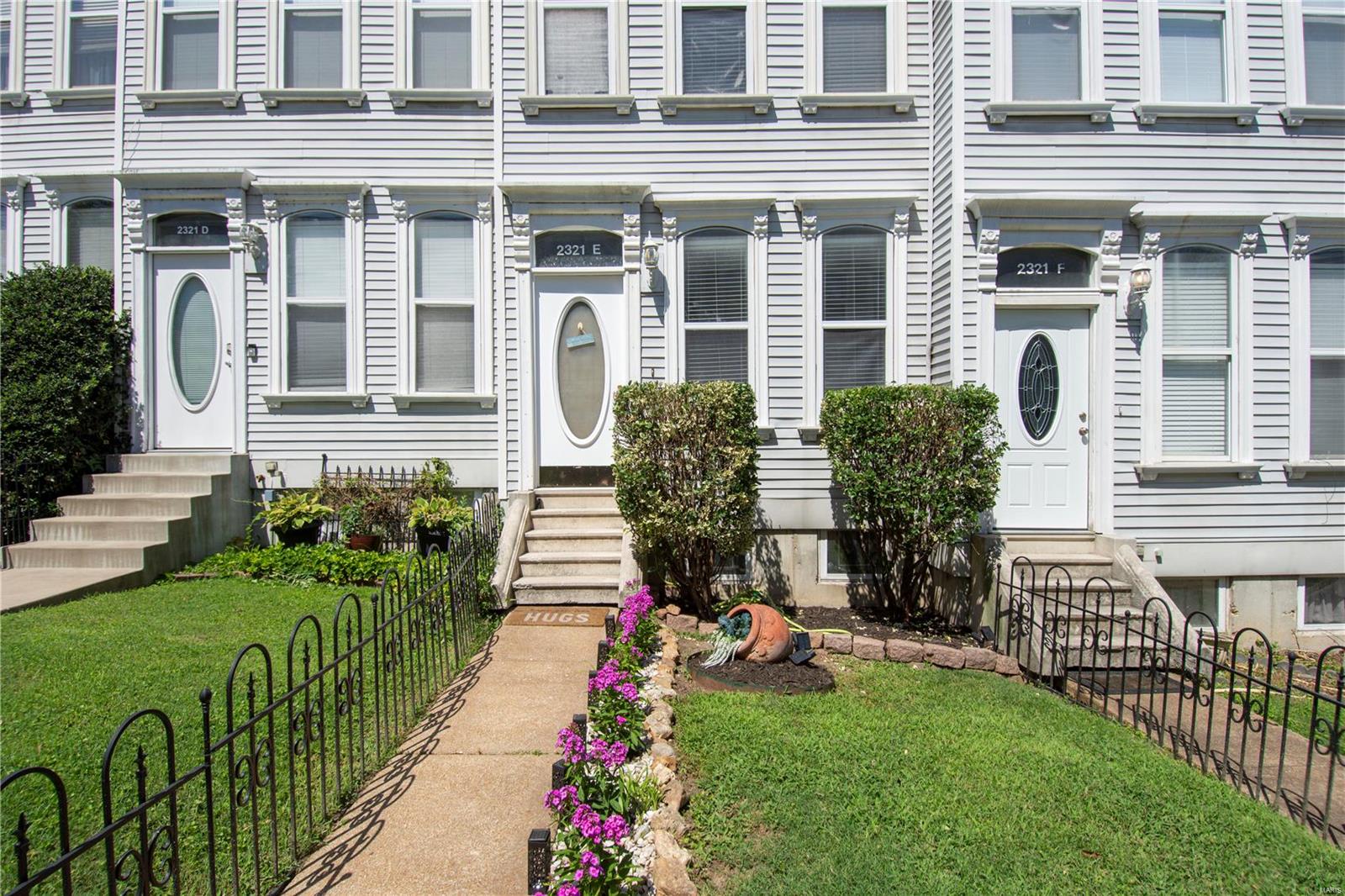 2321 Rutger Street, Unit E St. Louis, MO 63104 - Photo 3 of 35 Gallery Image 3