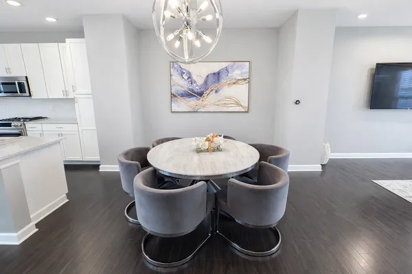 $799,000 | 1209 Parker Drive, Glenview, IL 60025