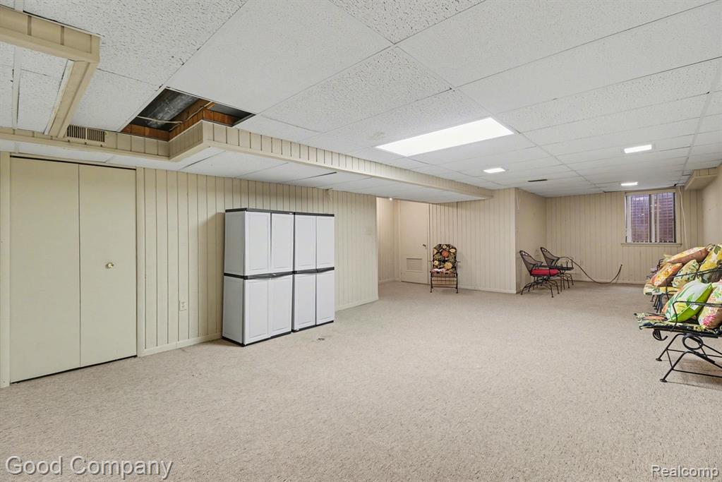 616 Tennyson Rochester Hills, MI 48307 - Photo 11 of 20