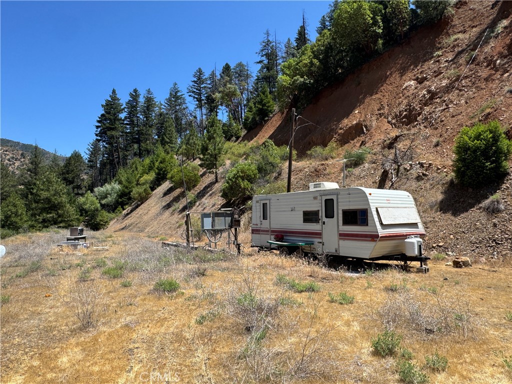 240 Rasmusen Lane Junction City, CA 96048 - Photo 1 of 27