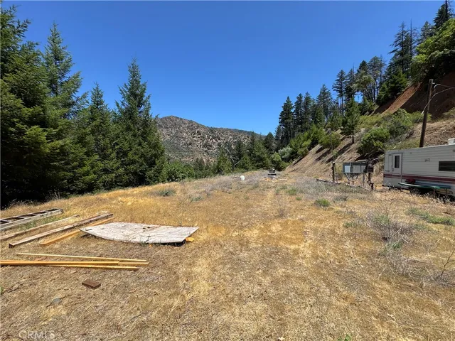 $130,000 | 240 Rasmusen Lane, Junction City, CA 96048