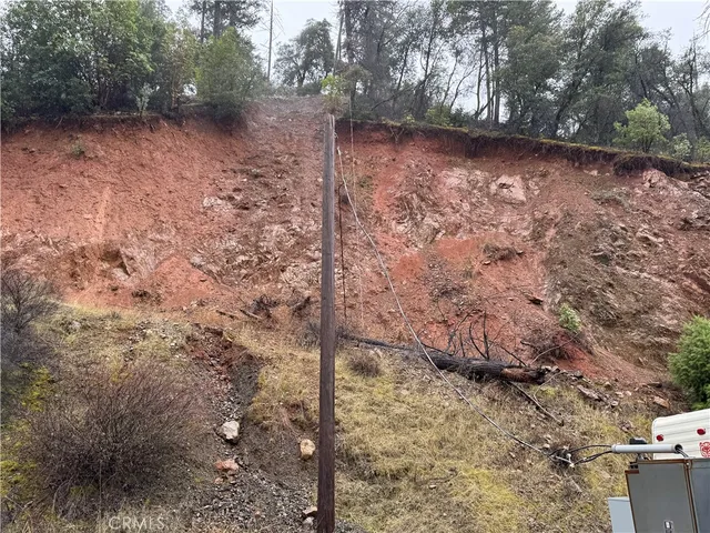 $130,000 | 240 Rasmusen Lane, Junction City, CA 96048