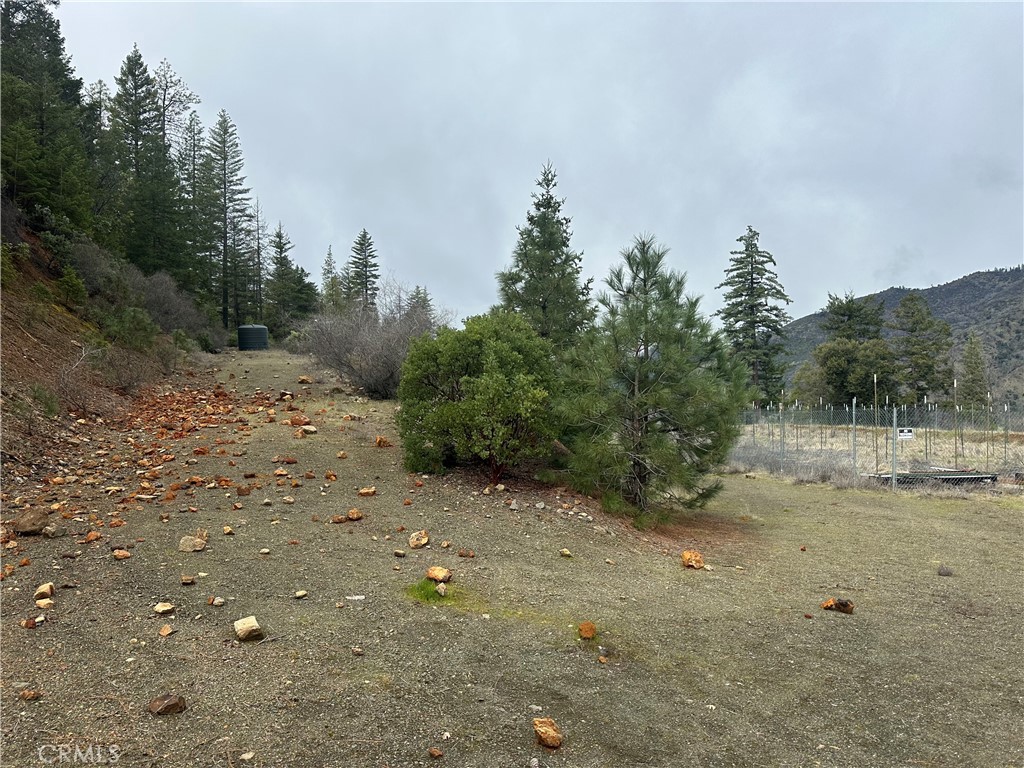 240 Rasmusen Lane Junction City, CA 96048 - Photo 7 of 27