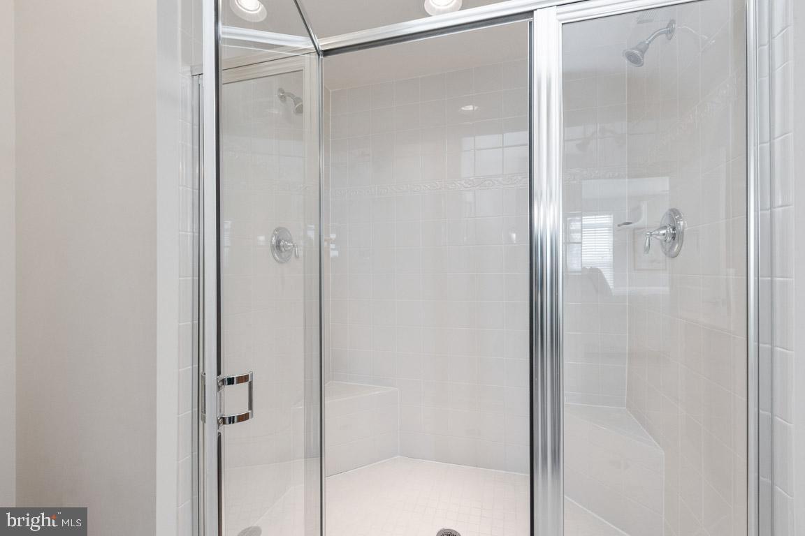 310 B Mill Pond Road Frederick, MD 21701 - Photo 29 of 37 HUGE Roman Shower