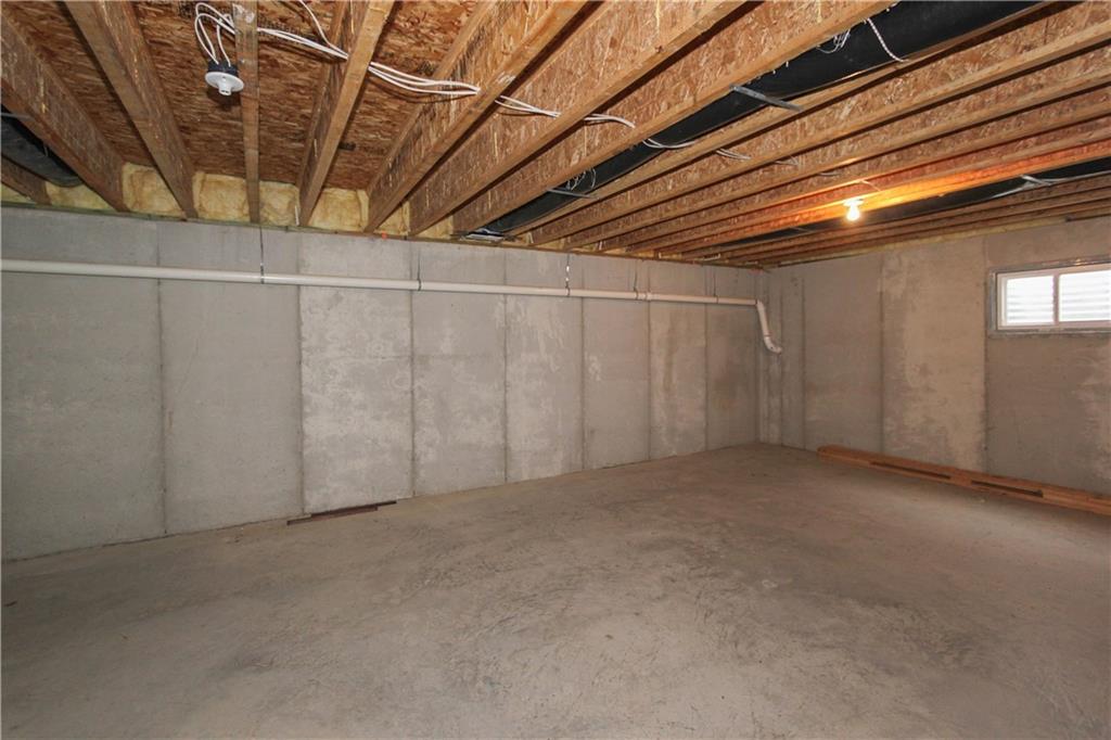 1197 Decatur Lane Greenwood, IN 46143 - Photo 21 of 24 Gallery Image 21
