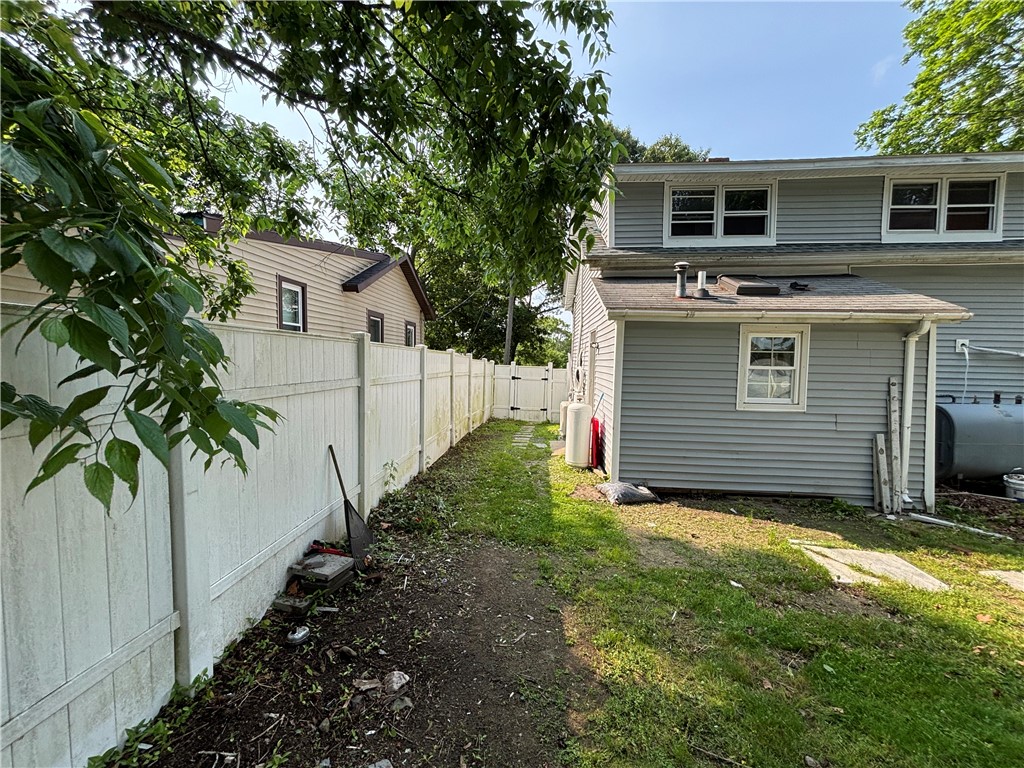 16 Mayor Lane Warwick, RI 02889 - Photo 17 of 20