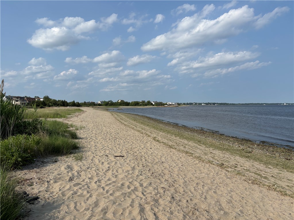 16 Mayor Lane Warwick, RI 02889 - Photo 20 of 20