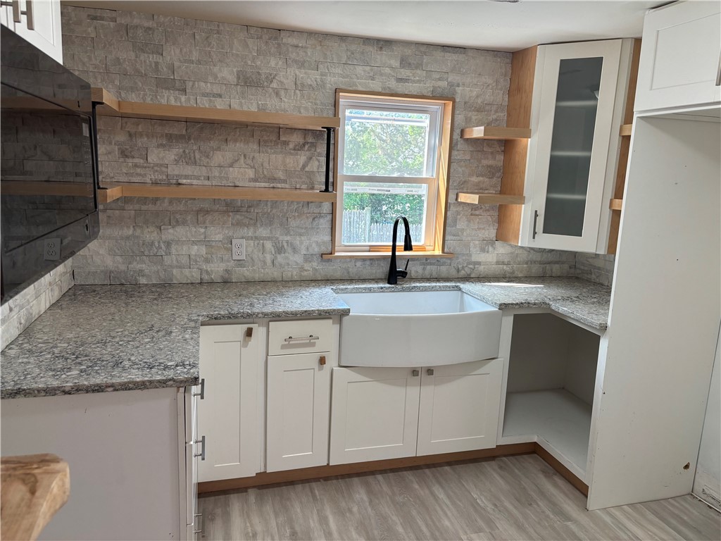 16 Mayor Lane Warwick, RI 02889 - Photo 5 of 20