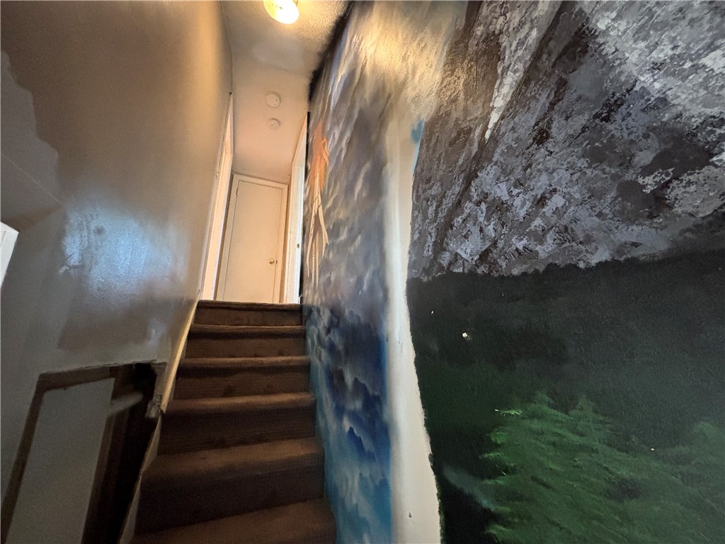 16 Mayor Lane Warwick, RI 02889 - Photo 7 of 20