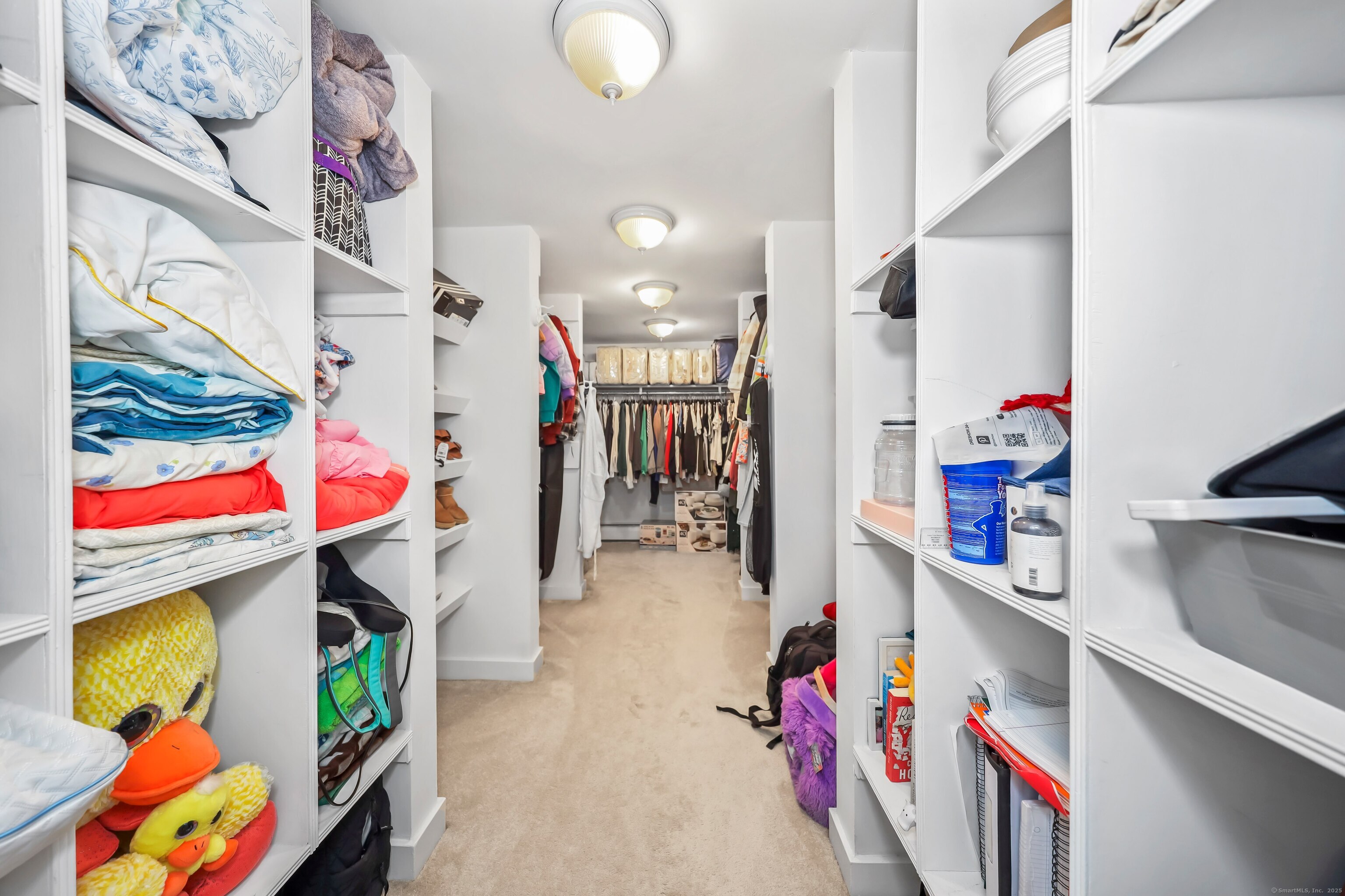 11 Ariel Road Woodbridge, CT 06525 - Photo 28 of 33