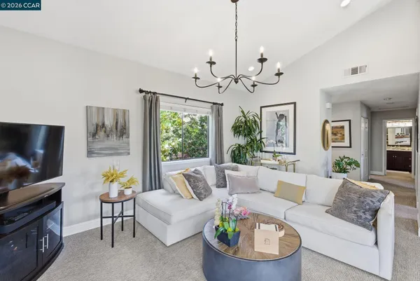 $445,000 | 1050 Maywood Lane, Martinez, CA 94553