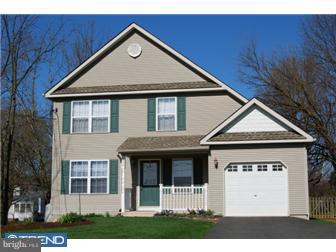 808 Rittenhouse Drive Reading, PA 19606 - Photo 1 of 12 Gallery Image 1