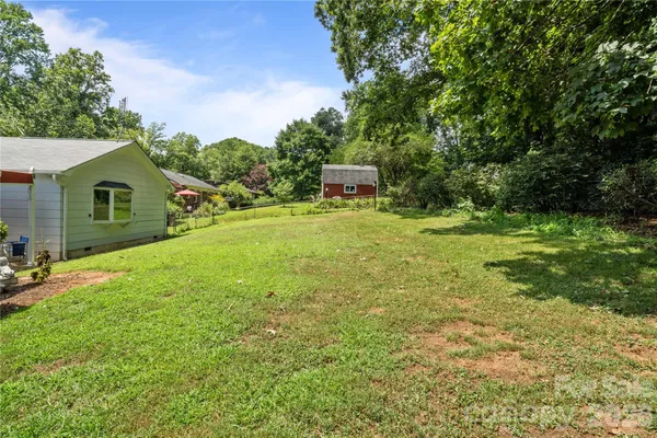 $309,000 | 308 Taubrook Place Northwest, Lenoir, NC 28645