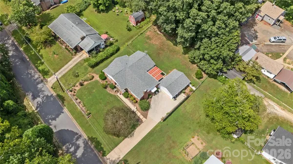 $309,000 | 308 Taubrook Place Northwest, Lenoir, NC 28645