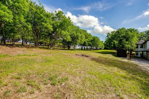 $576,500 | 116 Remuda Drive, Fort Worth, TX 76108