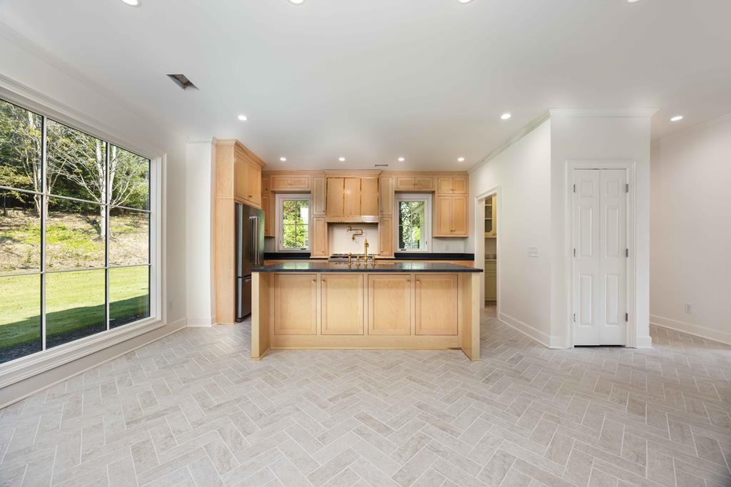 6921 Wethersfield Road Columbus, GA 31904 - Photo 23 of 62 Kitchen view from Great Room