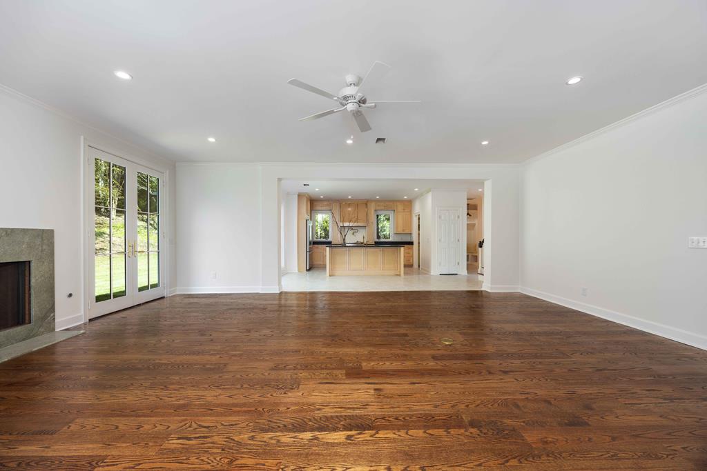 6921 Wethersfield Road Columbus, GA 31904 - Photo 10 of 62 Great Room to kitchen