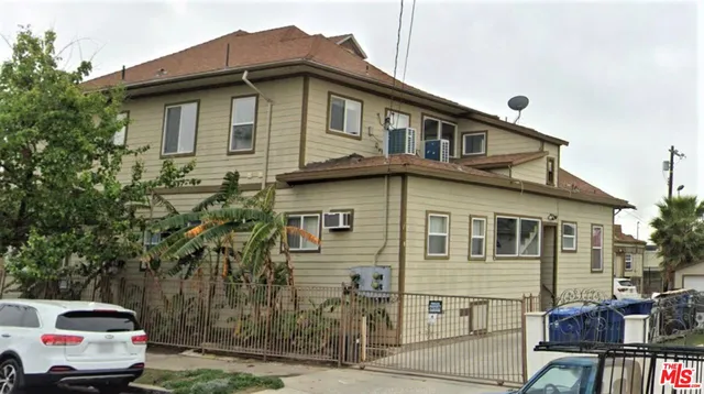 $2,150 | 119 North Benton Way, Los Angeles, CA 90026