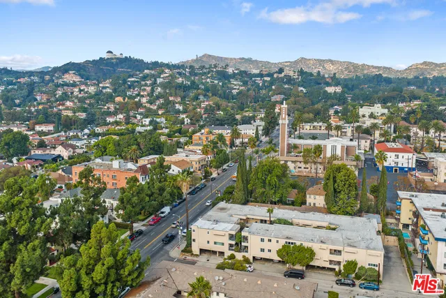 $3,900 | 2030 North Vermont Avenue, Unit 6, Los Angeles, CA 90027