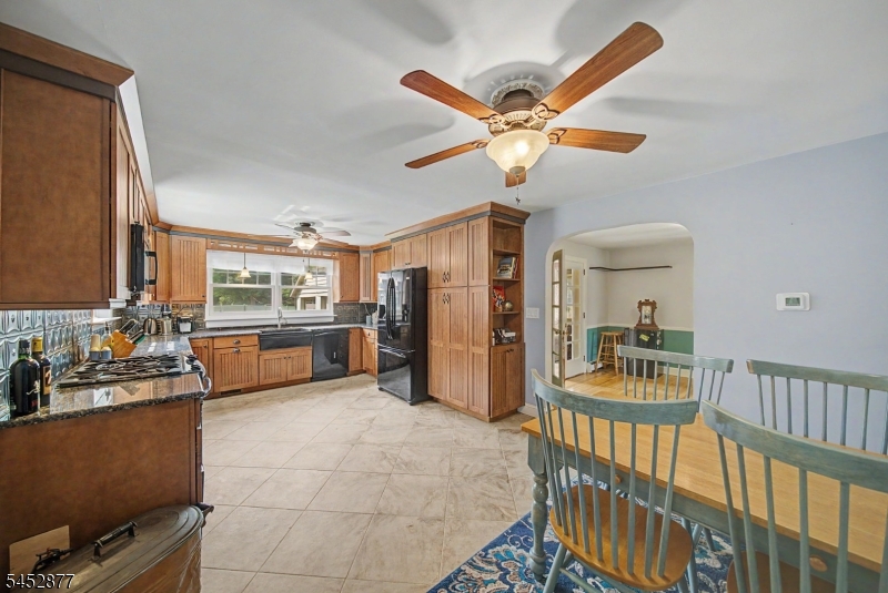 409 Ridge Road Dayton, NJ 08810 - Photo 30 of 36 Gallery Image 30