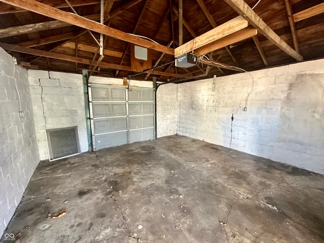 $82,900 | 1816 Central Avenue, Anderson, IN 46016