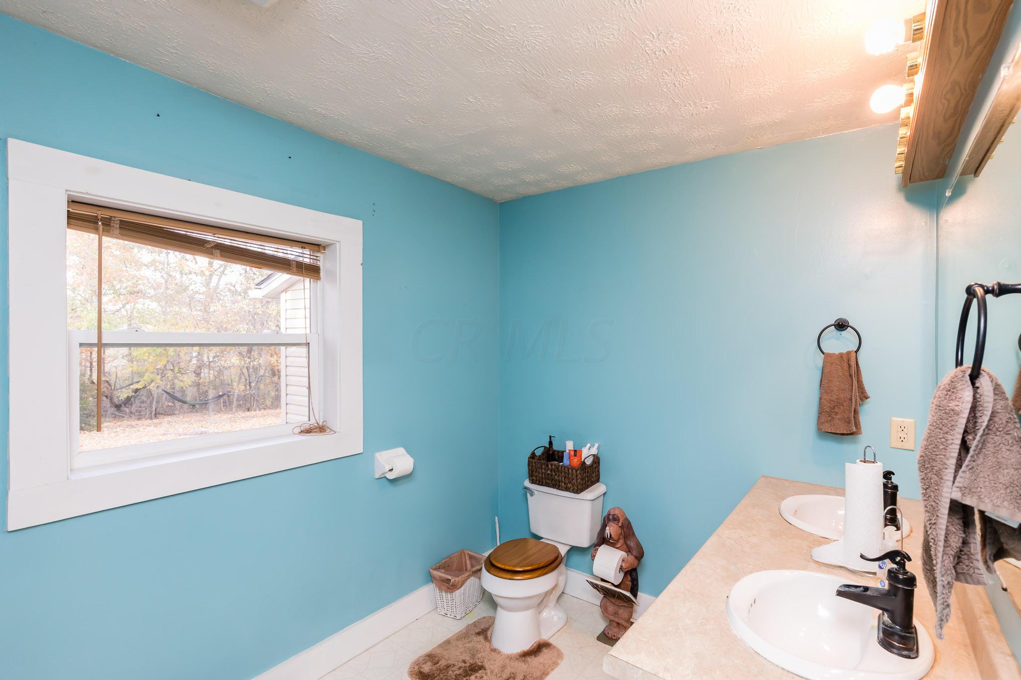 9081 Sycamore Road Mount Vernon, OH 43050 - Photo 18 of 24 Gallery Image 18