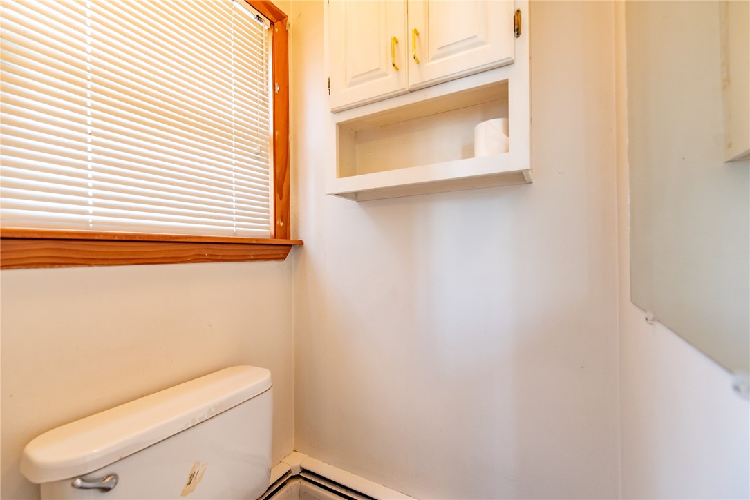 72 Flagg Avenue Warwick, RI 02886 - Photo 23 of 29