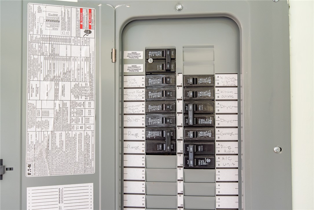 72 Flagg Avenue Warwick, RI 02886 - Photo 24 of 29