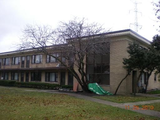 28 North King Arthur Court, Unit 20 Northlake, IL 60164 - Photo 1 of 1