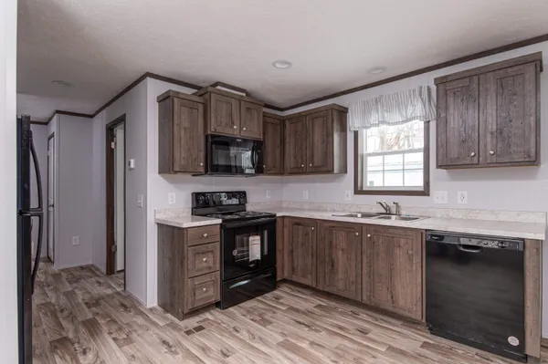 $94,796 | 143 Oak Street, St. Johnsbury, VT 05819
