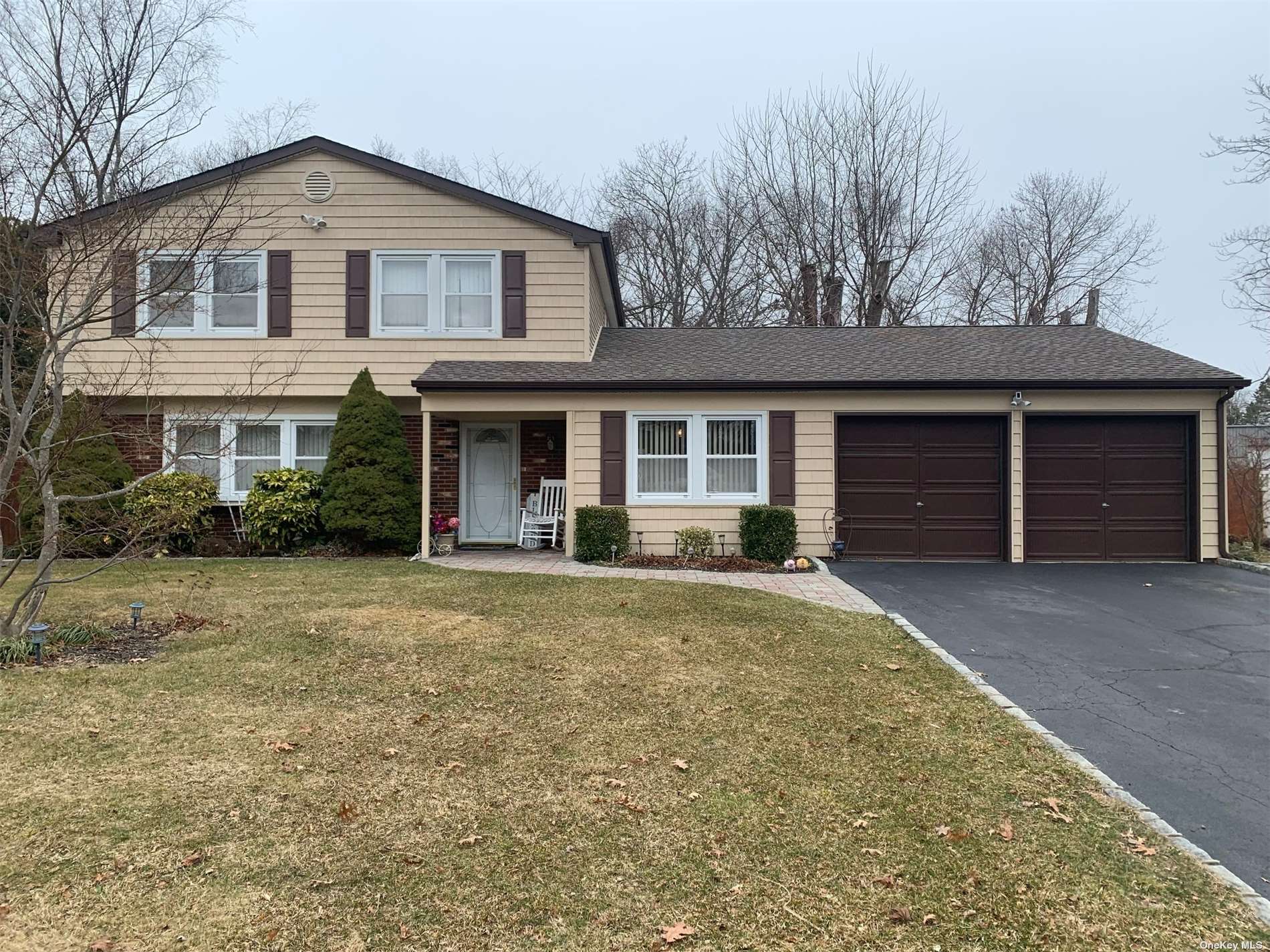 33 Westbrook Road Coram, NY 11727 - Photo 1 of 1 Gallery Image 1