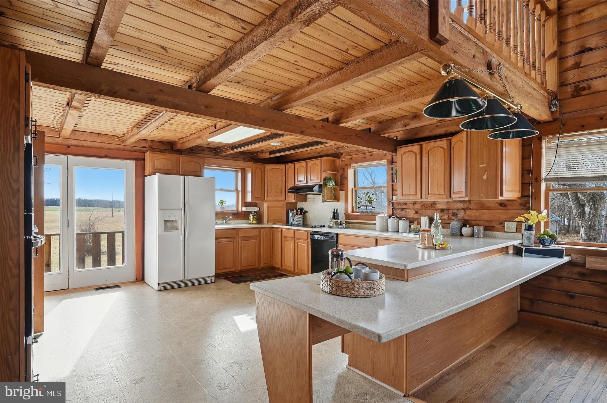 2048 Co Rte 1/11 Kearneysville, WV 25430 - Photo 17 of 95 Kitchen