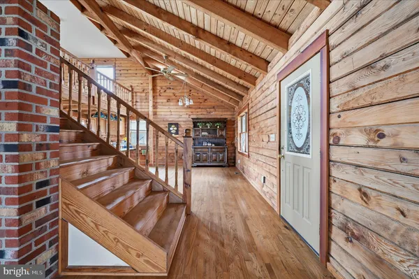 $725,000 | 2048 Co Rte 1/11, Kearneysville, WV 25430