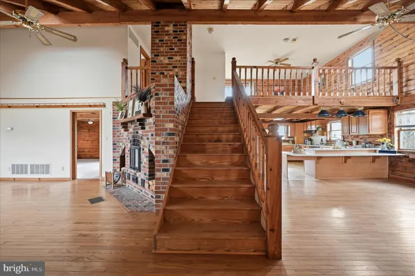 $725,000 | 2048 Co Rte 1/11, Kearneysville, WV 25430