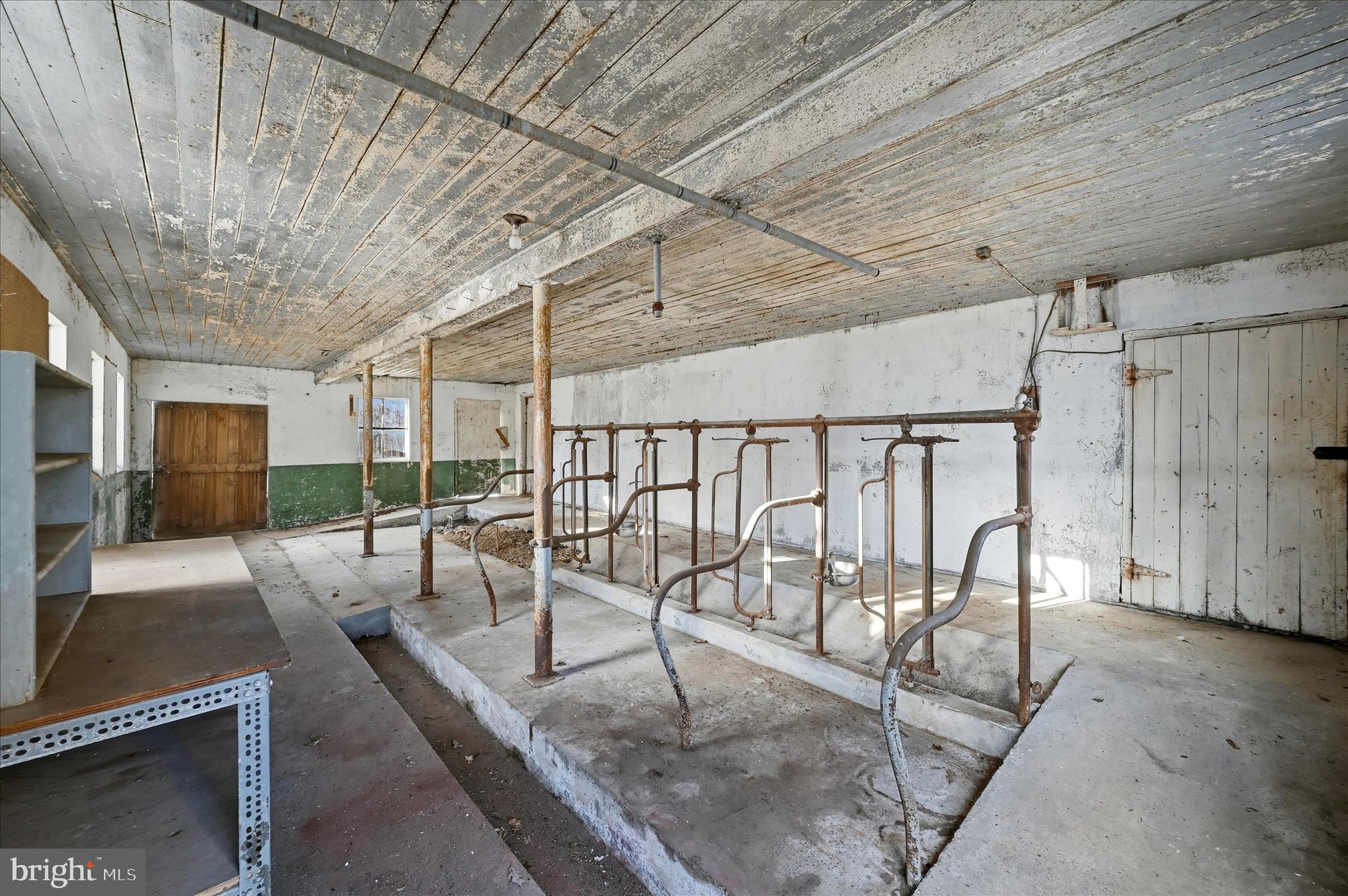 2048 Co Rte 1/11 Kearneysville, WV 25430 - Photo 61 of 95 a view of a livingroom with furniture wooden floor and windows