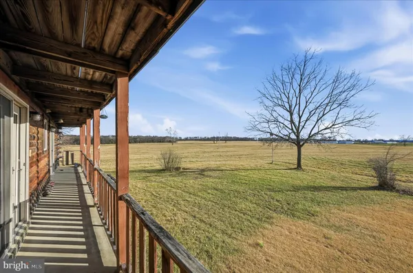 $725,000 | 2048 Co Rte 1/11, Kearneysville, WV 25430