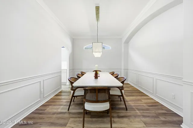 a en suite bathroom with a sink and a mirror