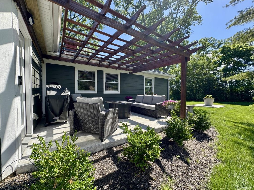 5596 Greentree Road Lebanon, OH 45036 - Photo 18 of 69