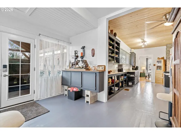 $875,000 | 44409 Southwest Knight Road, Gaston, OR 97119