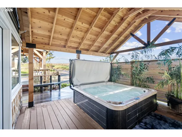 $875,000 | 44409 Southwest Knight Road, Gaston, OR 97119