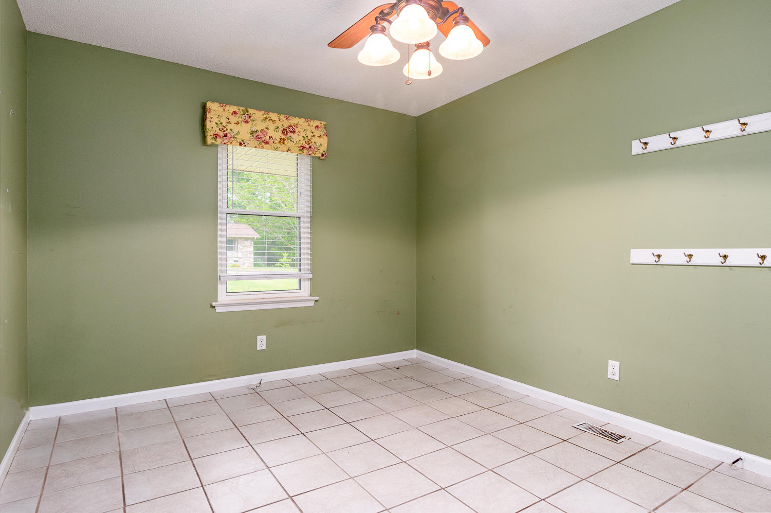 1006 Teeside Road Chattanooga, TN 37421 - Photo 13 of 32 1006 Teeside-13