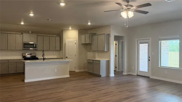 $411,785 | 3545 Sepehr Lk Drive, Robstown, TX 78380