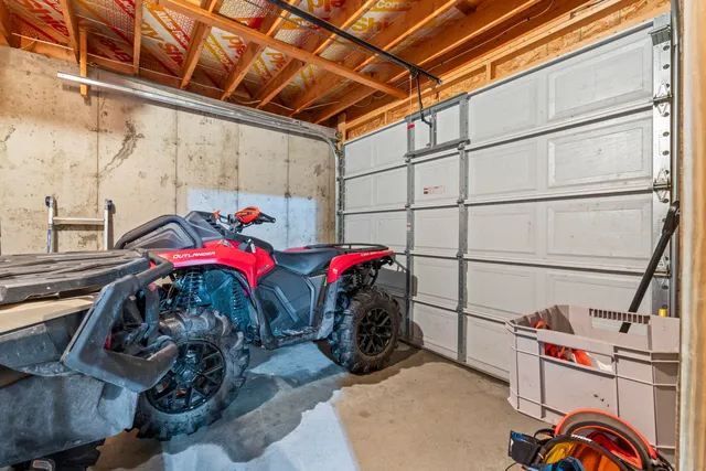 $415,000 | 25 Old Bingham Road, Solon, ME 04979