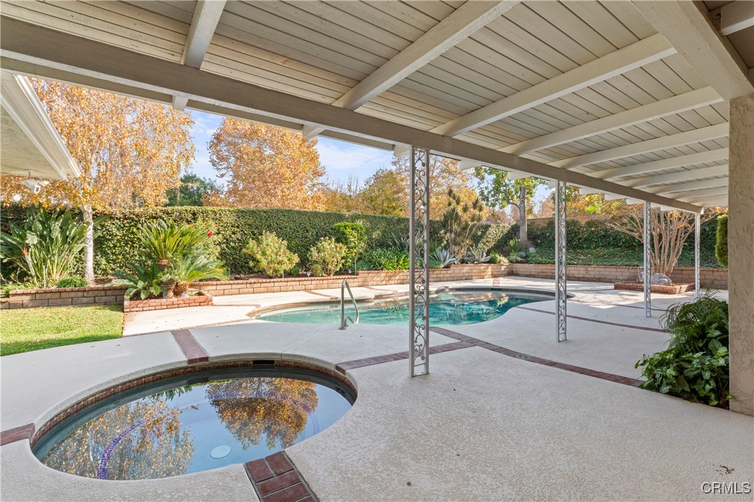 2685 Horace Street Riverside, CA 92506 - Photo 8 of 33