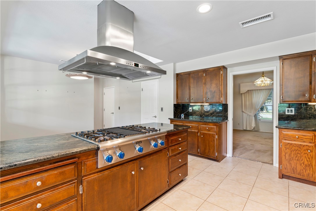 2685 Horace Street Riverside, CA 92506 - Photo 9 of 33