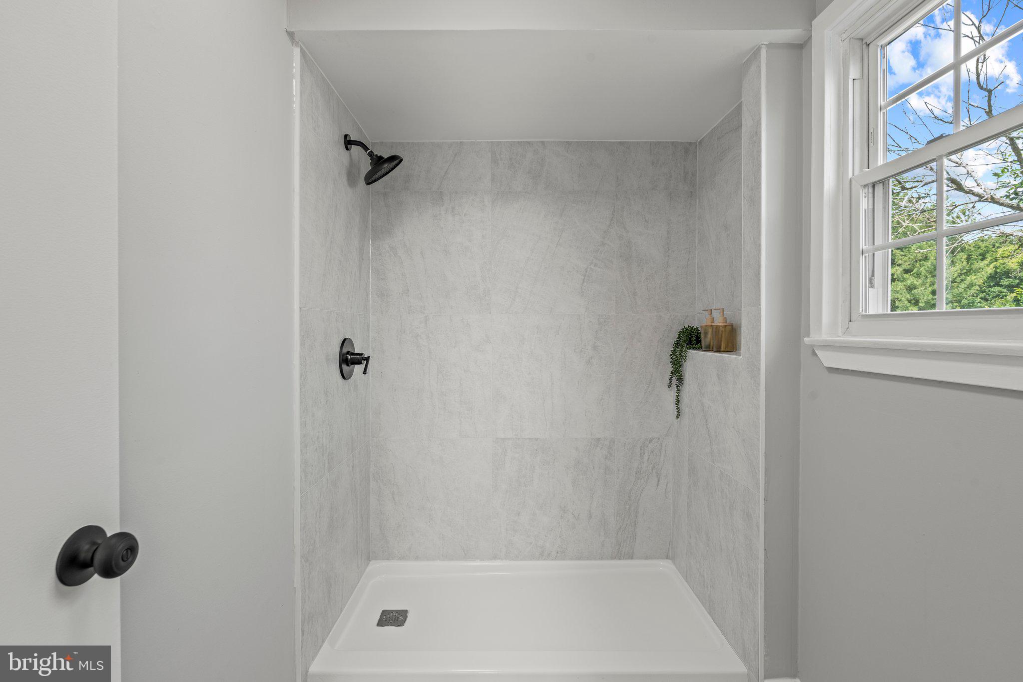 71 Borrelly Boulevard Sewell, NJ 08080 - Photo 20 of 39 a bathroom with a shower