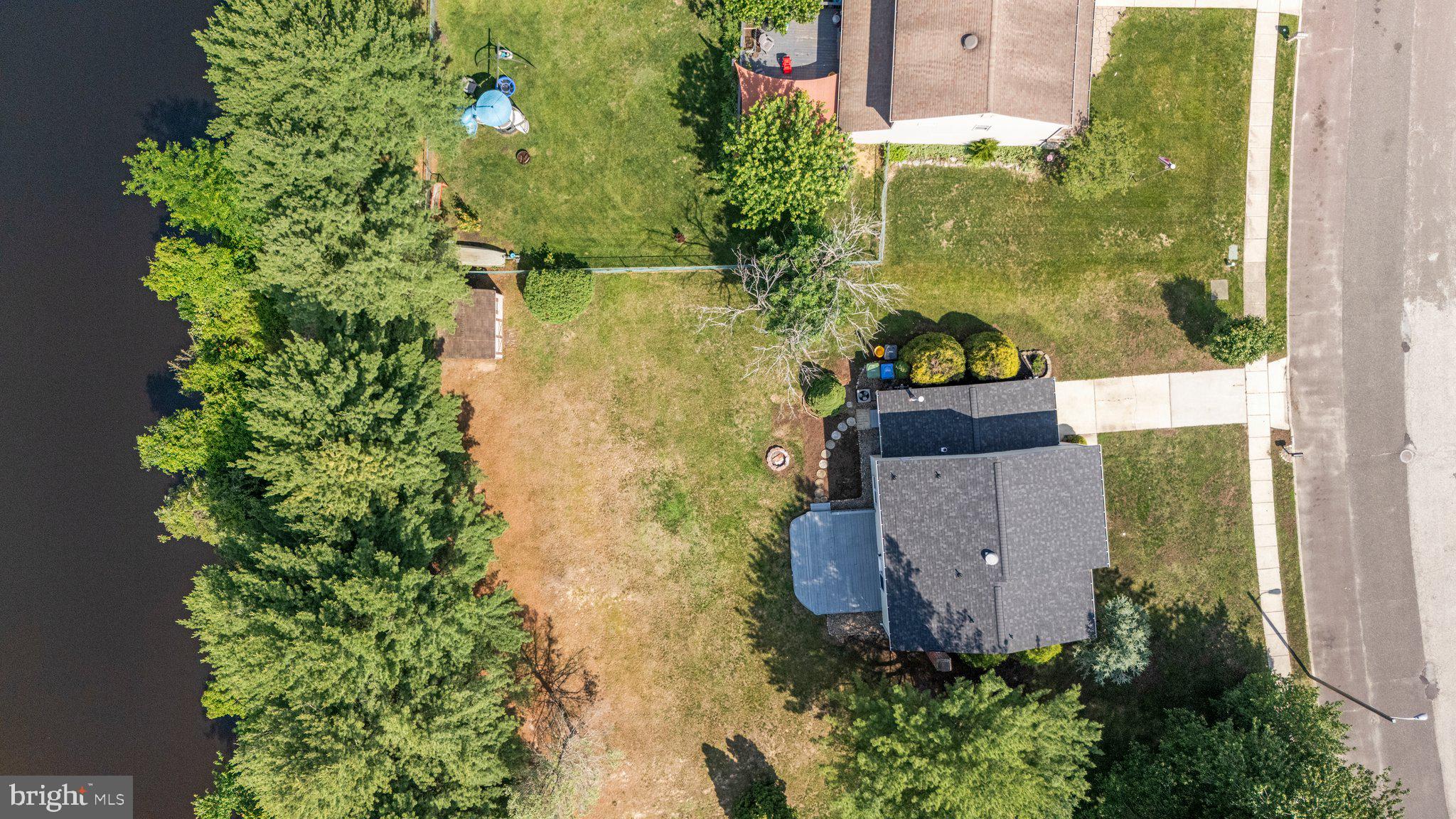 71 Borrelly Boulevard Sewell, NJ 08080 - Photo 39 of 39 an aerial view of a house with a yard